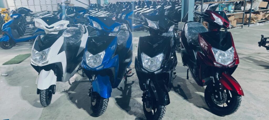 ULTRABIKES Neo Electric Scooter with 48V 32AH Graphene Battery | 1 Year Warranty on Battery | 80 KM Range on Single Charge | 3 Speed Modes | USB Charging Facility I 50 KMPH TOP Speed (Black)