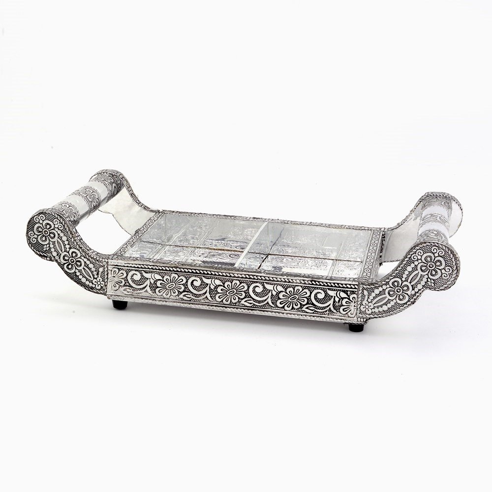 Little India White Metal Dry Fruit Tray Handicraft Gift (363, Silver)
