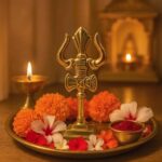 Sri Sisters Gold Finish Metal Trishul with Damru | Shiva Trishool Idol for Car Dashboard, Pooja Mandir, Home & Gifting | Decorative Trident Stand – 7 cm