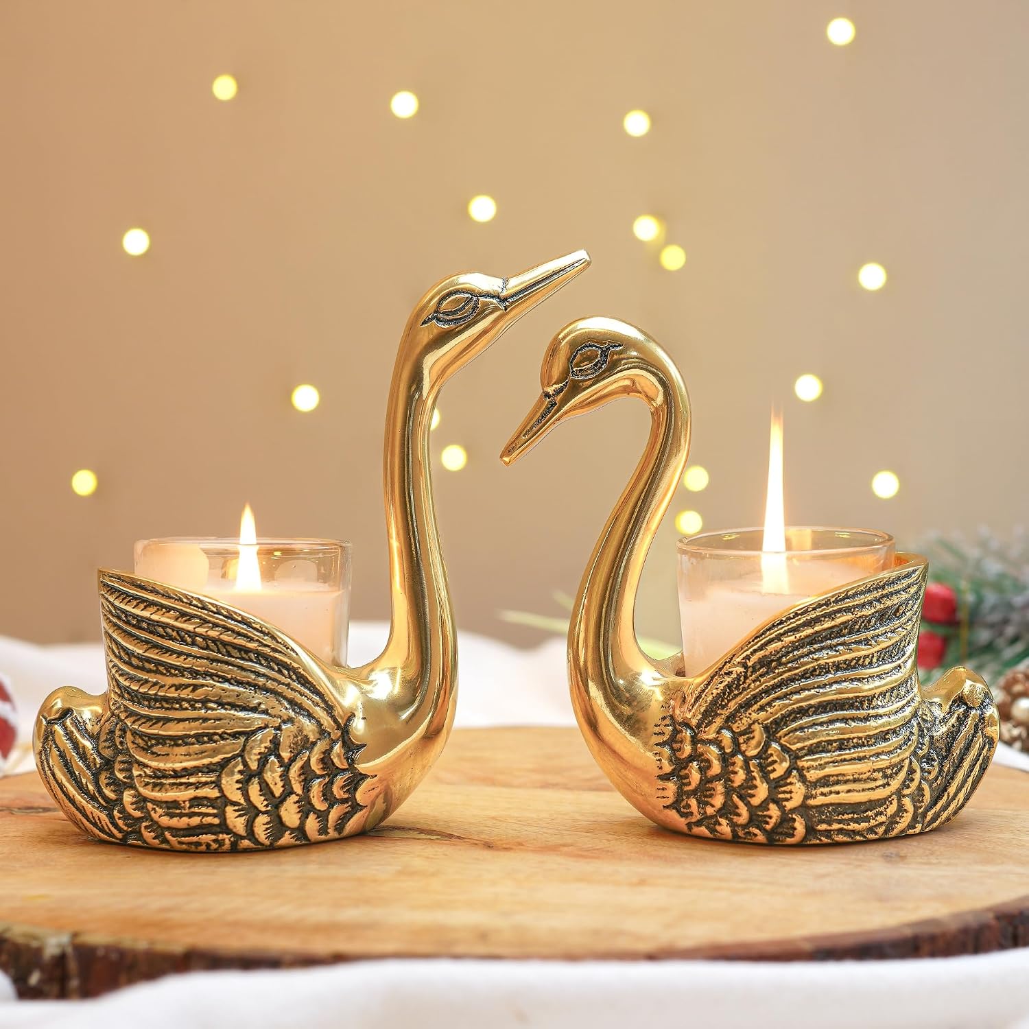 BEHOMA Metal Pair of Swans with Gift Box, Gold